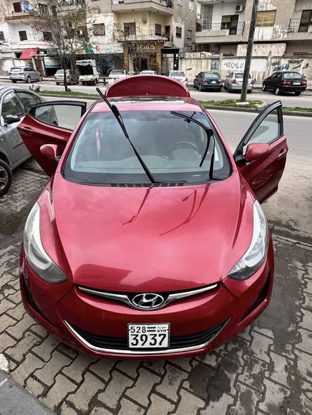 هيونداي افانتي 2016 - صورة 1