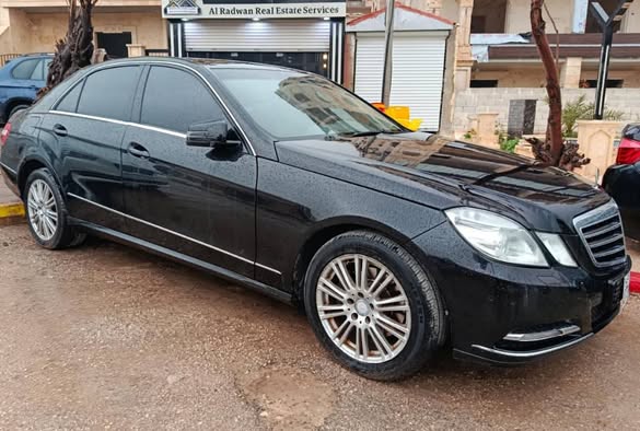 مرسيدس ايي 300 2011 - صورة 5