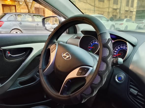 هونداي أفانتي – النترا 2012 - صورة 4