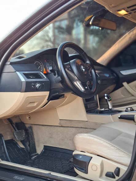 بي إم دبليو 520i 2008 - صورة 4