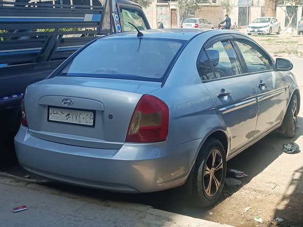هيونداي فيرنا 2006 - صورة 2