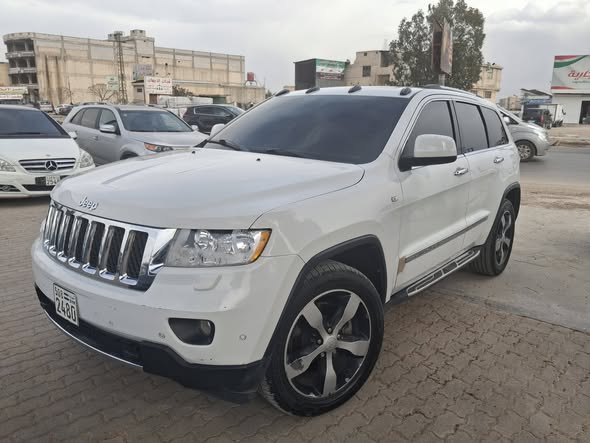 جيب كراند شيروكي 2013 - صورة 3