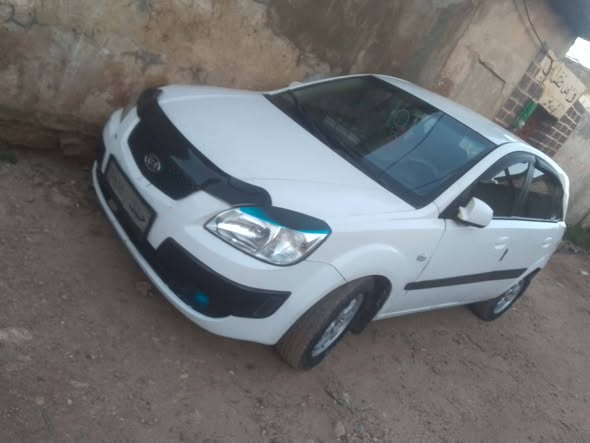 كيا ريو 2006 - صورة 1