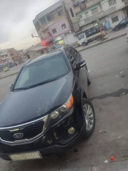 كيا سورينتو 2010 - صورة 2
