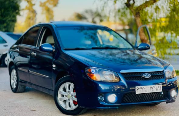 كيا سيراتو 2008 - صورة 4