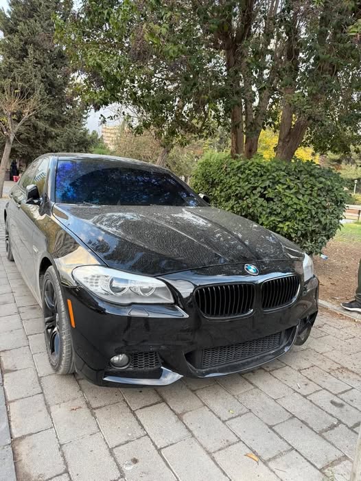 بي ام دبليو 528i F10 2013