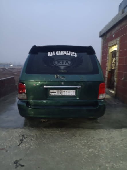 كيا كرنفال 2003 - صورة 4