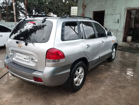 هيونداي سانتافي 2005 - صورة 3