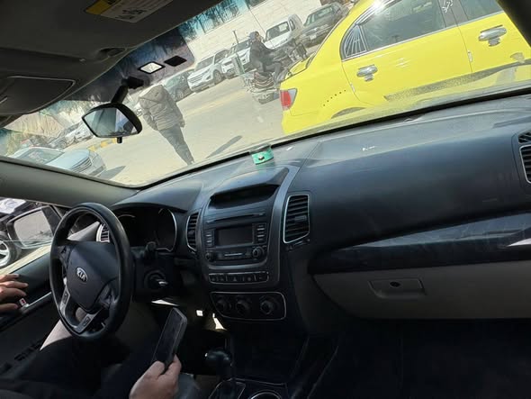 كيا سيرنتو 2015 - صورة 4