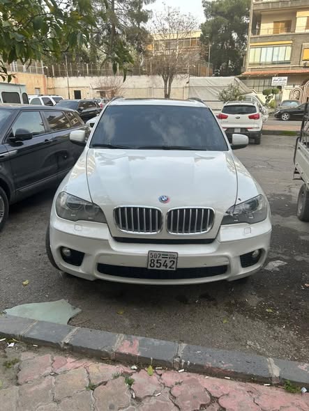 Bmw x5 2012 - صورة 4