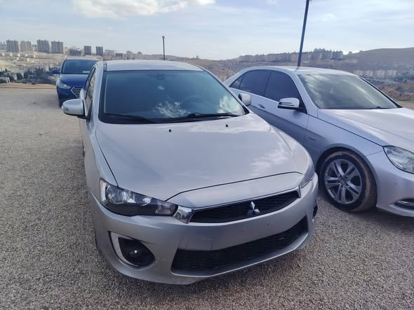 ميتسوبيشي لانسر 2017 - صورة 2