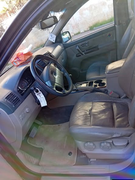 كيا سورنتو 2006 - صورة 2