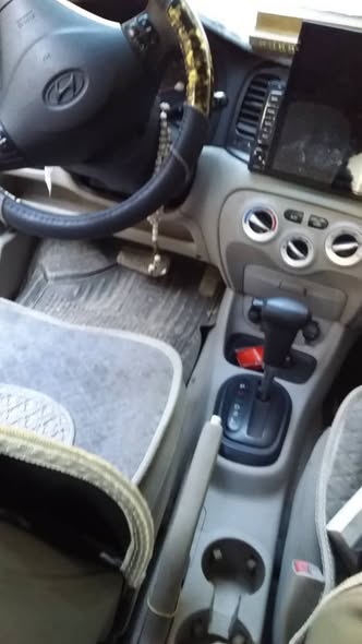 هيونداي فيرنا 2006 - صورة 4