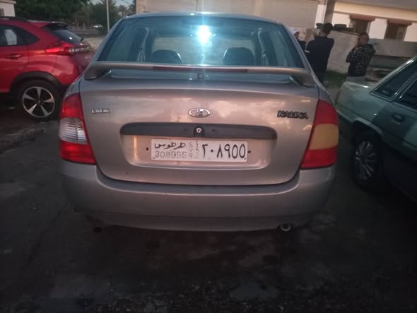 Lada Kalina 2008 - صورة 5