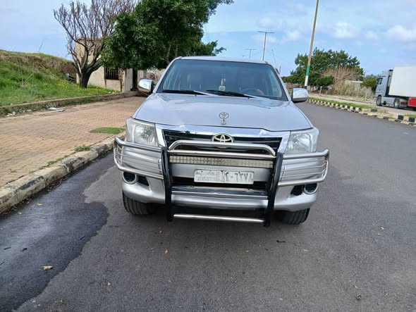 تويتا هايلوكس 2008 - صورة 2