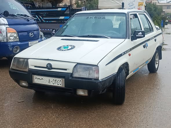 سكودا نقل وركوب 1995 - صورة 4