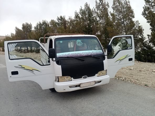 كيا شبح 1999 - صورة 1