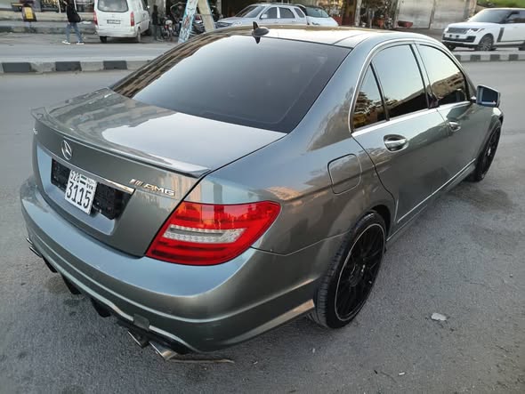 مرسيدس c300 2013 - صورة 5