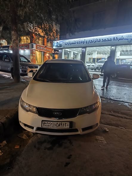 كيا فورتي 2010 - صورة 3