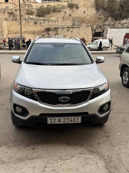 كيا سورينتو 2011 - صورة 3