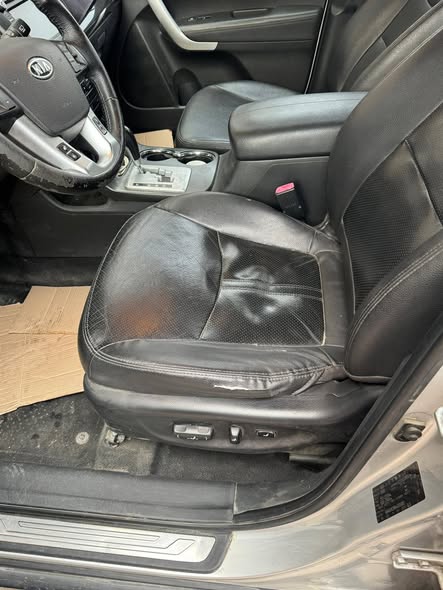 كيا سورينتو 2011 - صورة 4