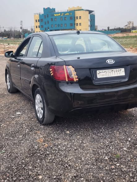 كيا ريو 2011 - صورة 4