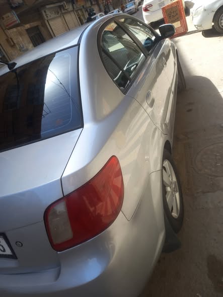 كيا ريو 2010 - صورة 4