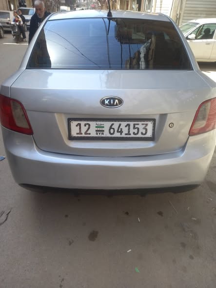 كيا ريو 2010 - صورة 5