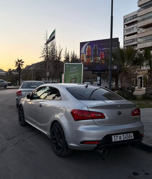 كيا K3 2014 - صورة 4