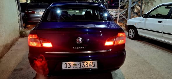 سكودا سوبيرب 2010 - صورة 4