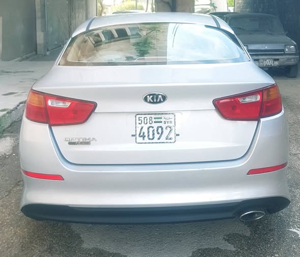 كيا اوبتما 2016 - صورة 1