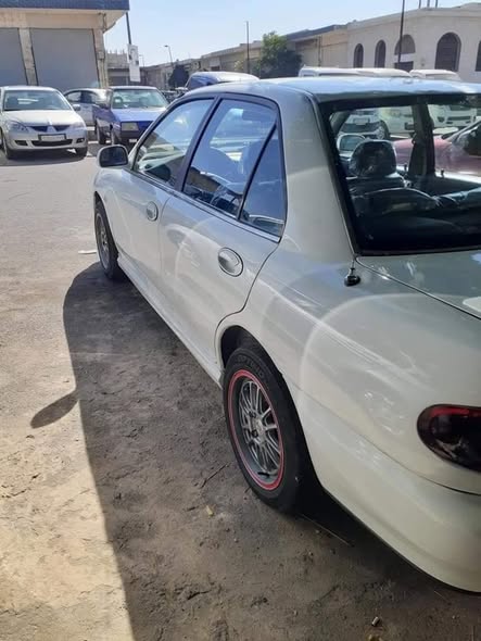 مستوبيشي لانسر 1993 - صورة 5