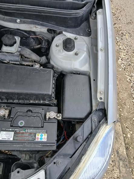 كيا ريو 2010 - صورة 3