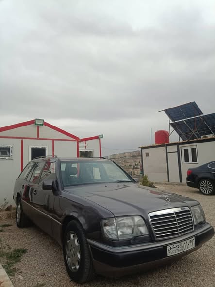 مرسيدس E300 1992 - صورة 2