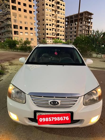 كيا سيراتو 2007 - صورة 1