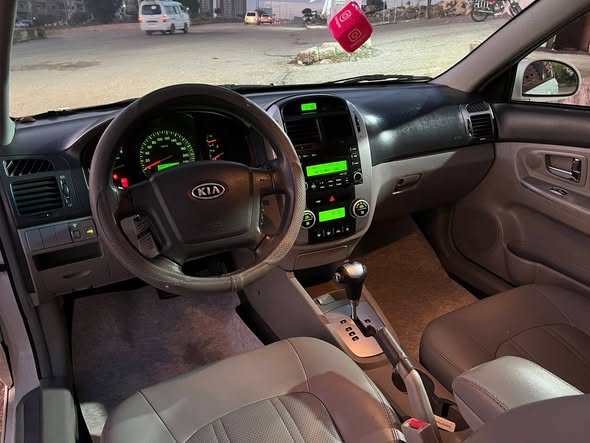 كيا سيراتو 2007 - صورة 2