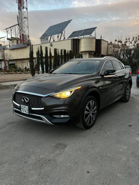 انفنيتي QX30 2017 - صورة 3