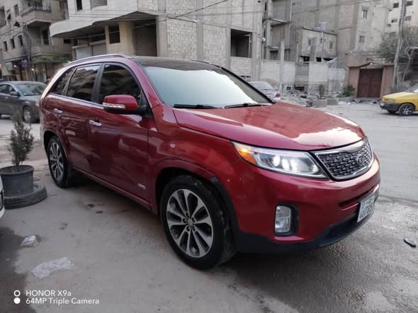 كيا سورينتو 2014 - صورة 2