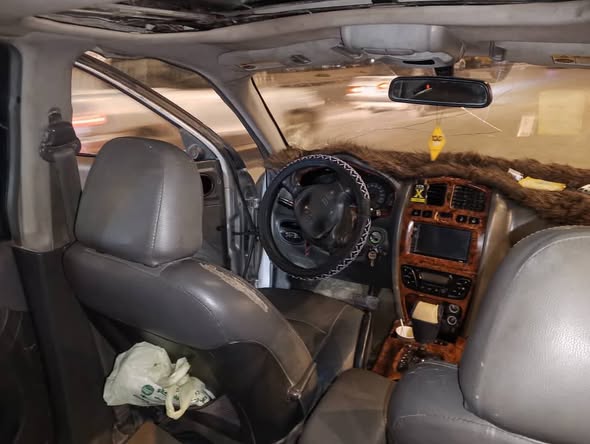 هيونداي سانتافي 2004 - صورة 2