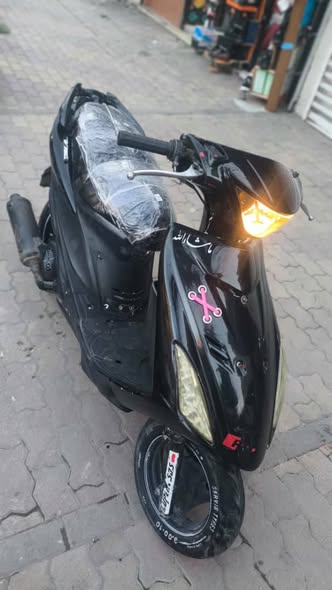Suzuki V 150 2023 - صورة 2