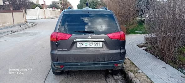 ميتسوبيشي باجيرو سبورت 2012 - صورة 3