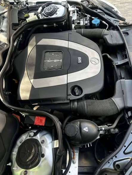 مرسيدس بنز E300 2011 - صورة 3