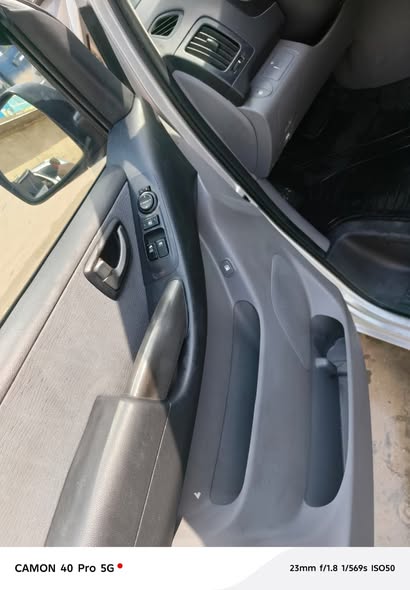 هيونداي H-1 2010 - صورة 2