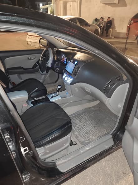 هونداي افنتي 2008 - صورة 5