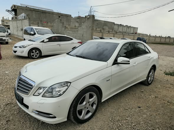 مرسيدس بنز E200 2011 - صورة 3
