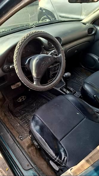 هيونداي أكسنت 1998 - صورة 4