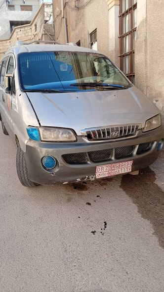 ستاريكس ستاريكس 2002 - صورة 1