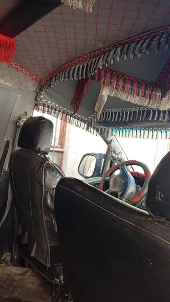 ستاريكس ستاريكس 2002 - صورة 2