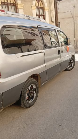 ستاريكس ستاريكس 2002 - صورة 4