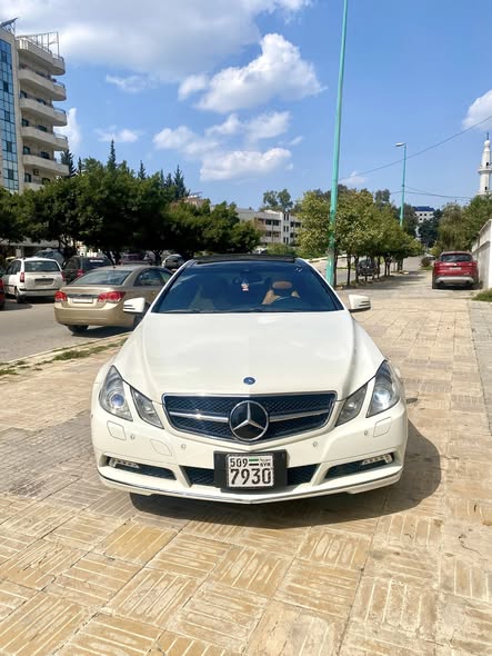 مرسيدس E350 2011 - صورة 1